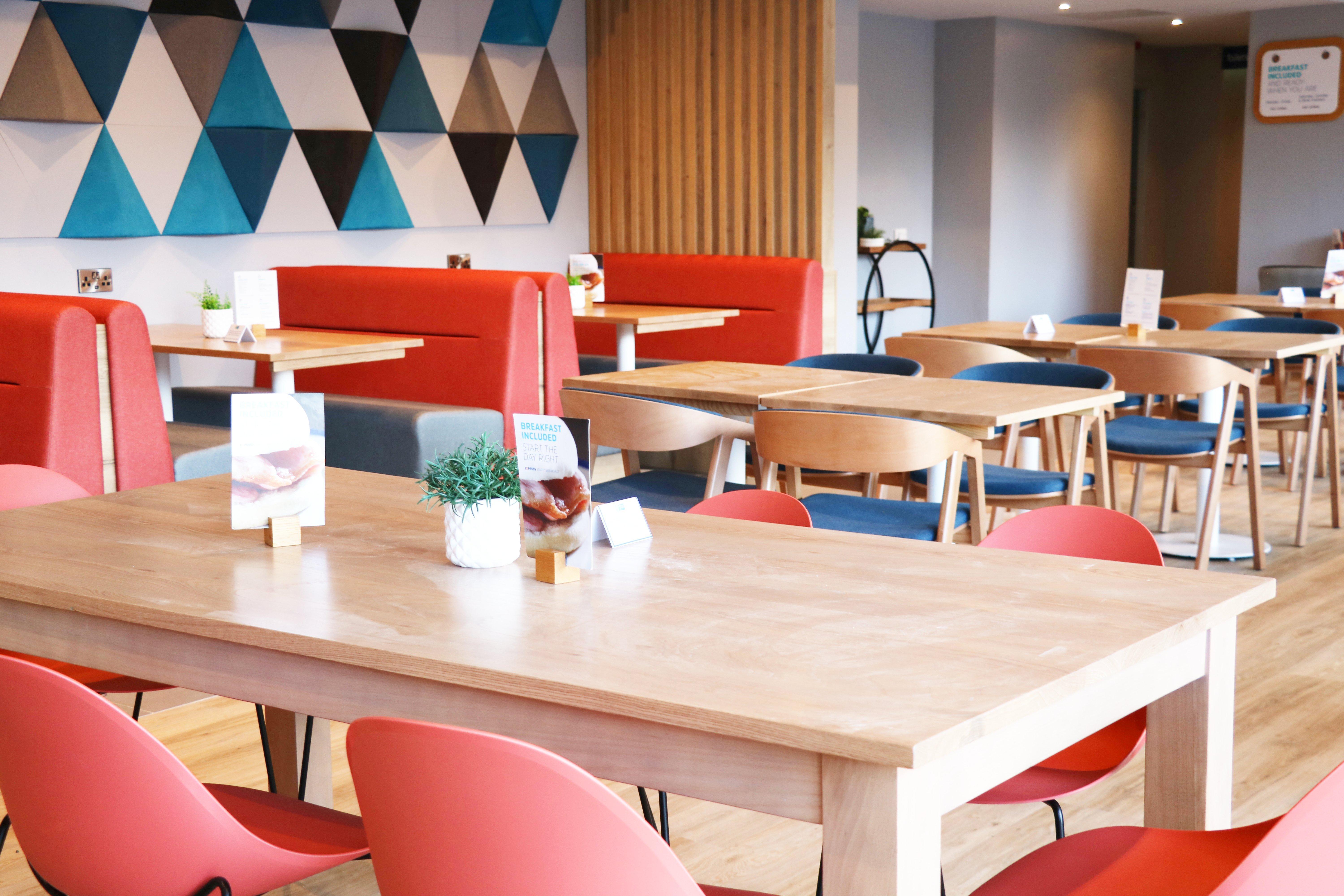 Holiday Inn Express, Chester Racecourse By Ihg Exteriér fotografie