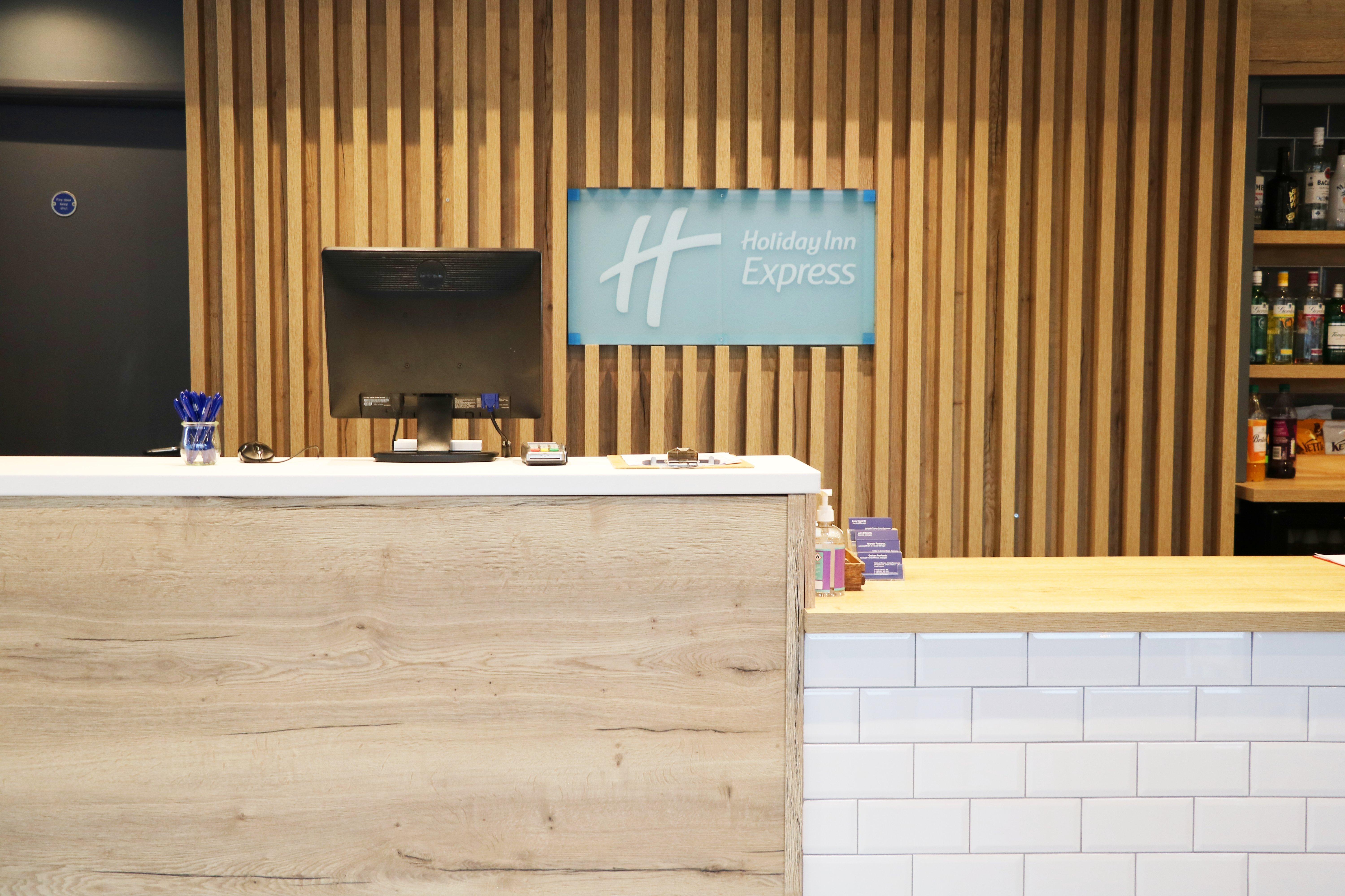 Holiday Inn Express, Chester Racecourse By Ihg Exteriér fotografie