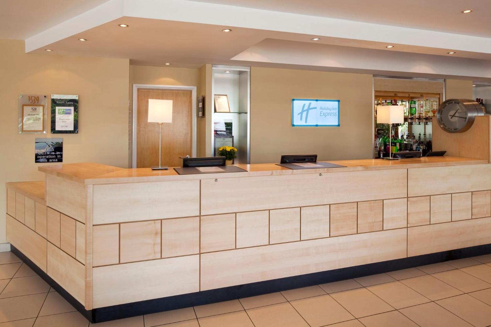 Holiday Inn Express, Chester Racecourse By Ihg Exteriér fotografie